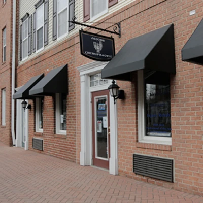 Chiropractic Arlington VA Front of Office